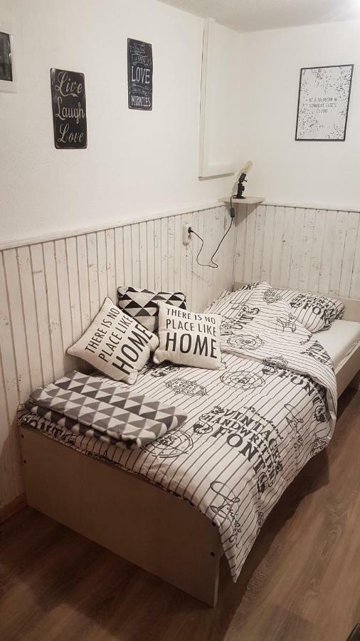 Apartment Kuca Za Odmor Malia: Retreat With Attraction Perks *